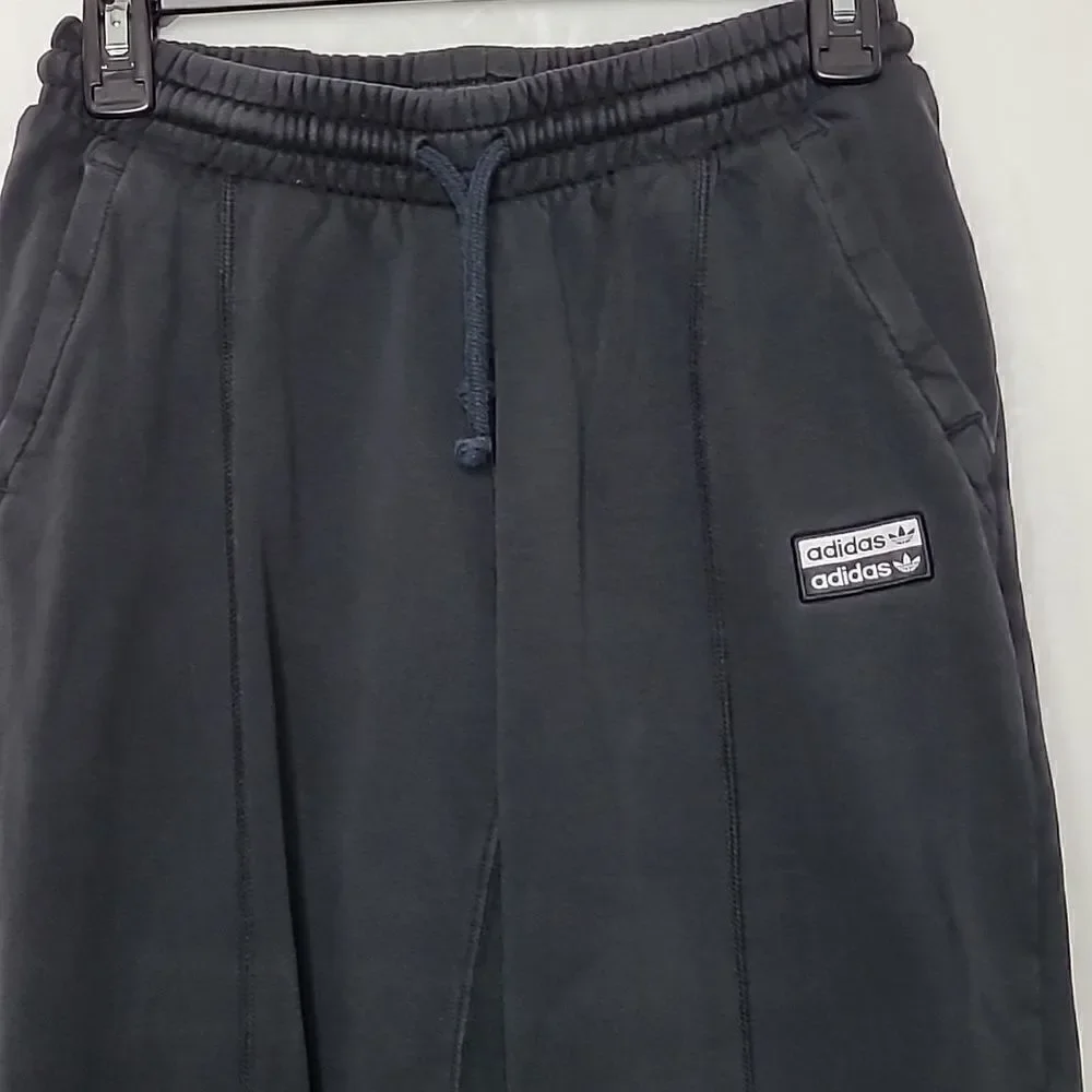 adidas Joggers Size Small‎